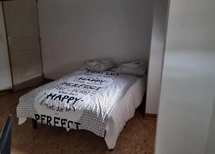 Proche Du Centre Quartier Calme Alès